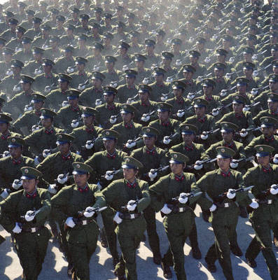 被老军迷们认为最为经典的一次阅兵,84年国庆大阅兵!